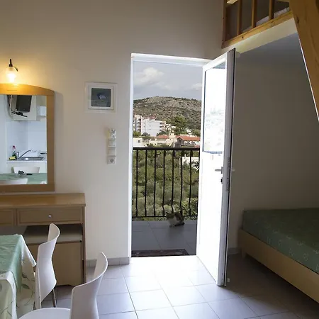 Apartman Alonia & Maisonettes Toló