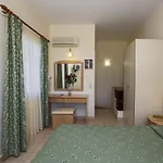 Apartman Alonia & Maisonettes