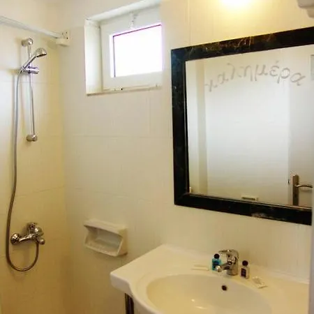 Alonia & Maisonettes Apartment *