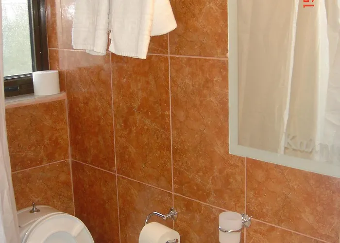 Alonia & Maisonettes