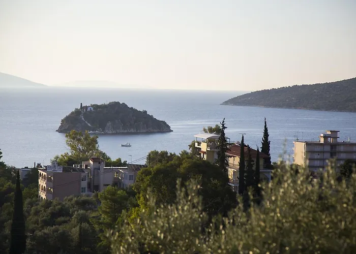 Alonia & Maisonettes 아파트 Tolón