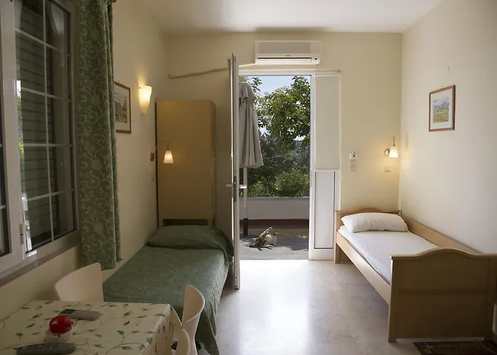 דירה Alonia & Maisonettes *