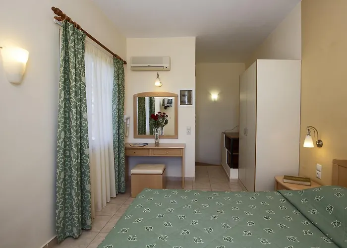 Apartman Alonia & Maisonettes