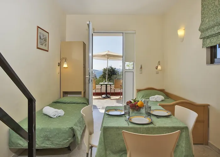 Alonia & Maisonettes דירה *